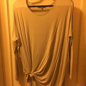 Women’s long sleeve dressy t-shirt